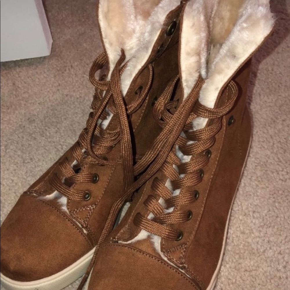 Air Walk Boots